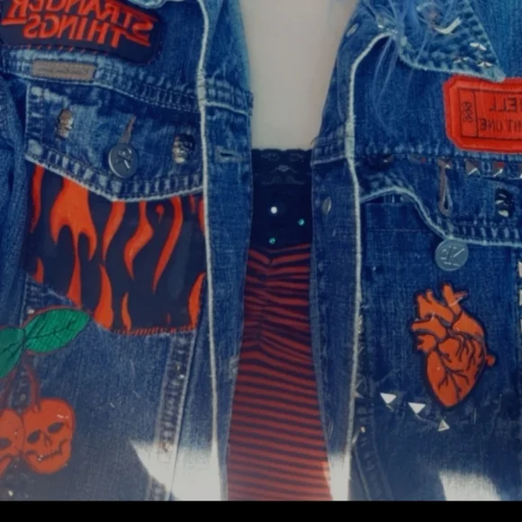 SOLD!!Chilling Adventures of a Hell Witch Calvin Klein y2k patch jean jacket - Picture 15 of 16